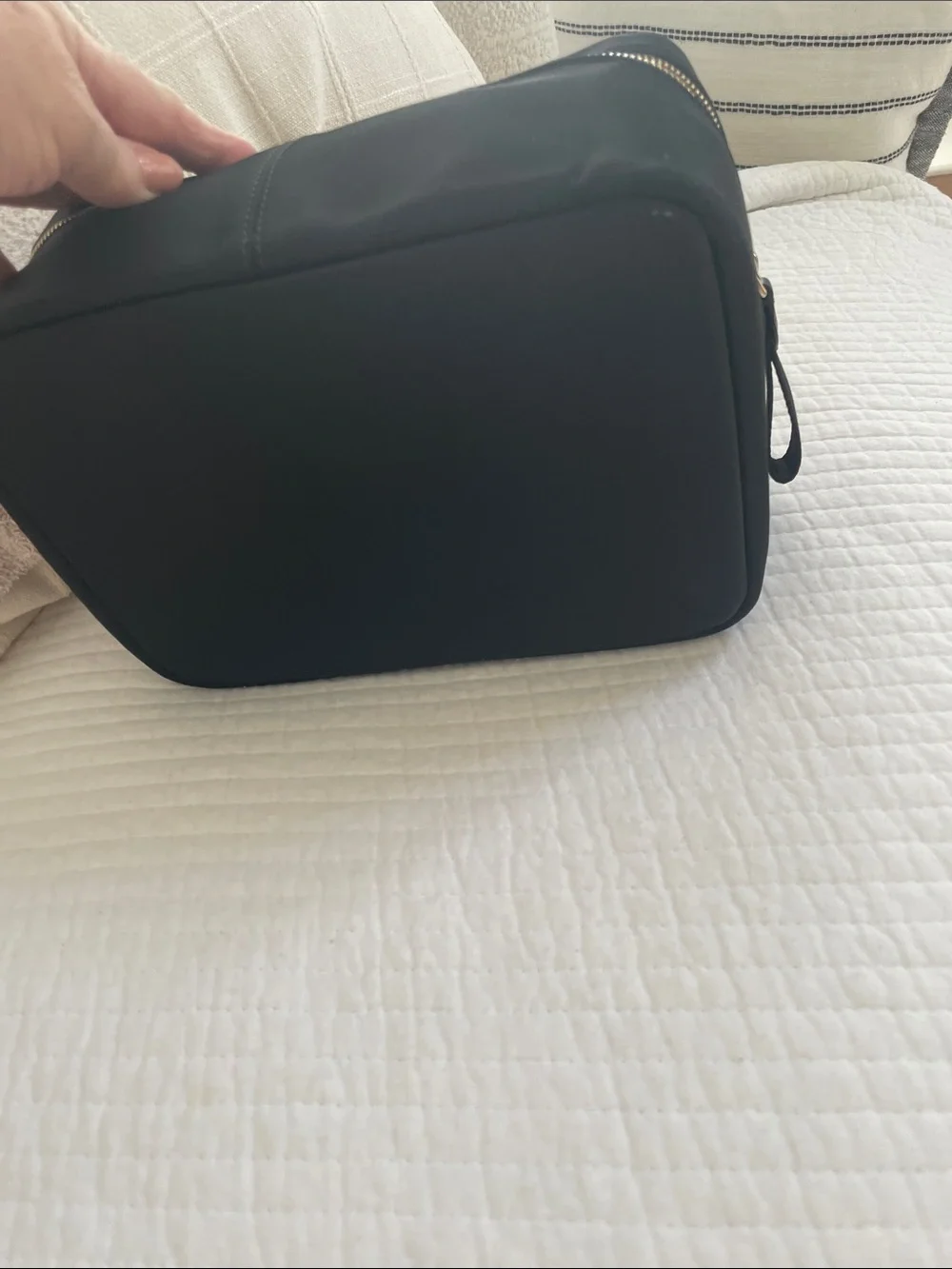 kate spade Black Gold-Trim Cosmetic Case